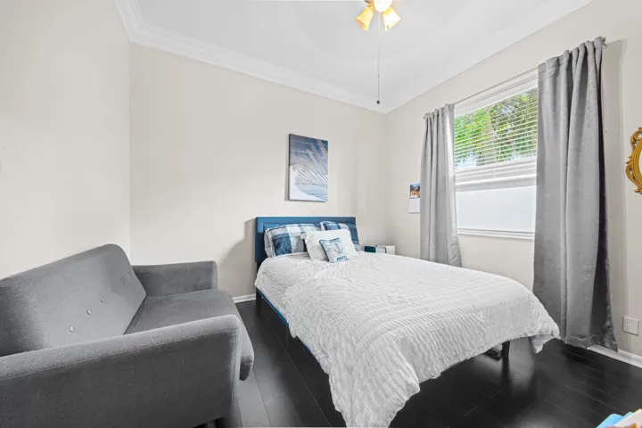 GUEST BED 1