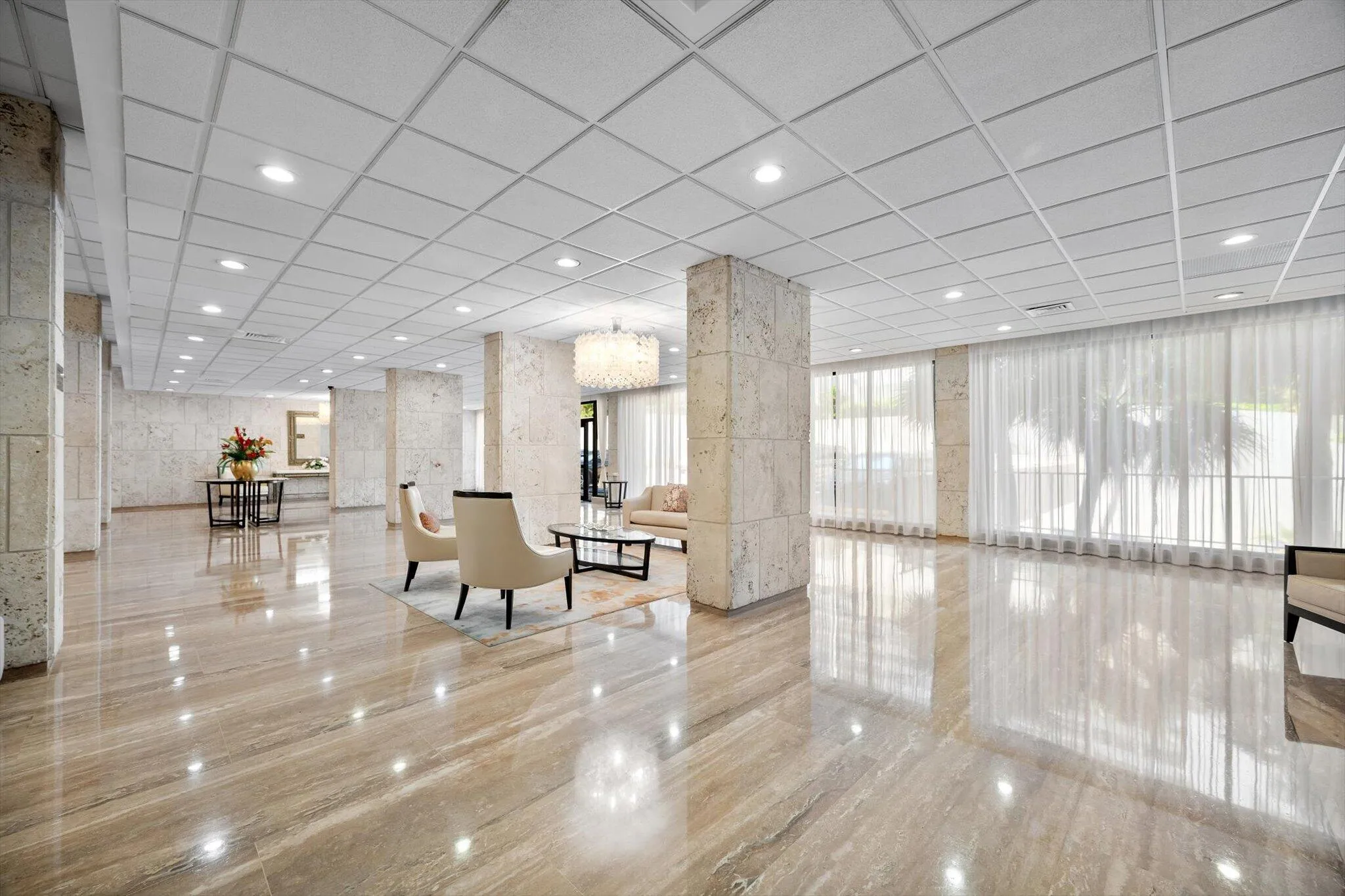 18-1980 S Ocean Dr APT 19A_021