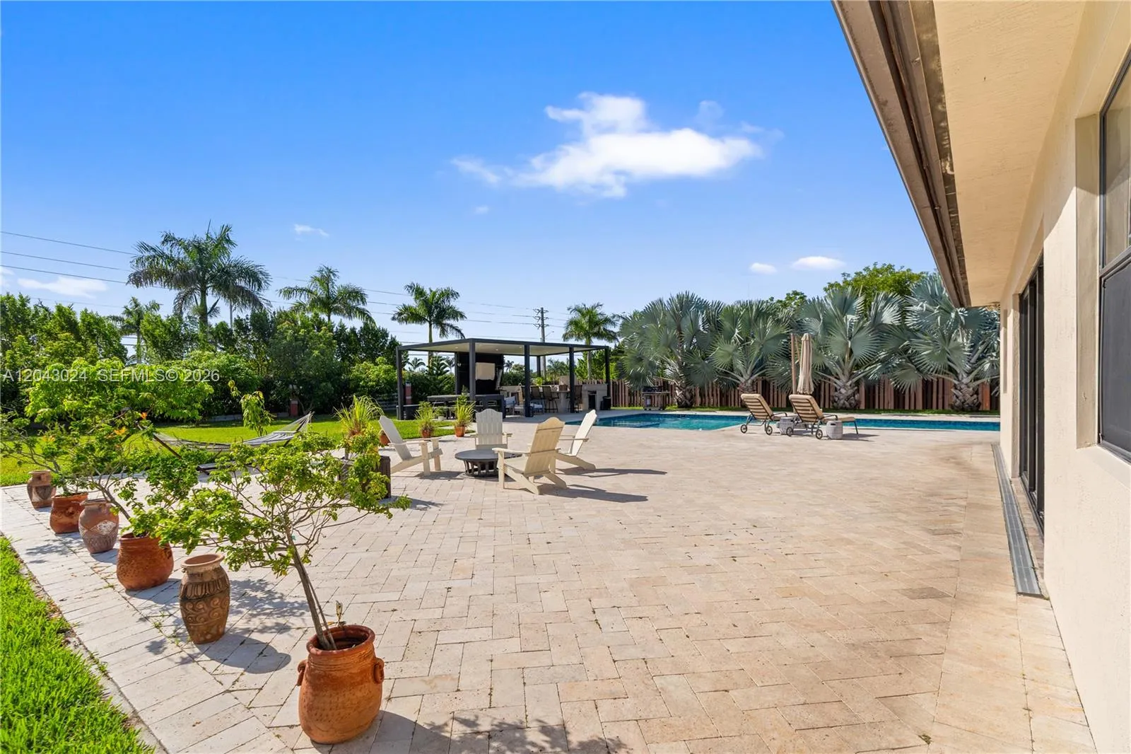Property photo 32