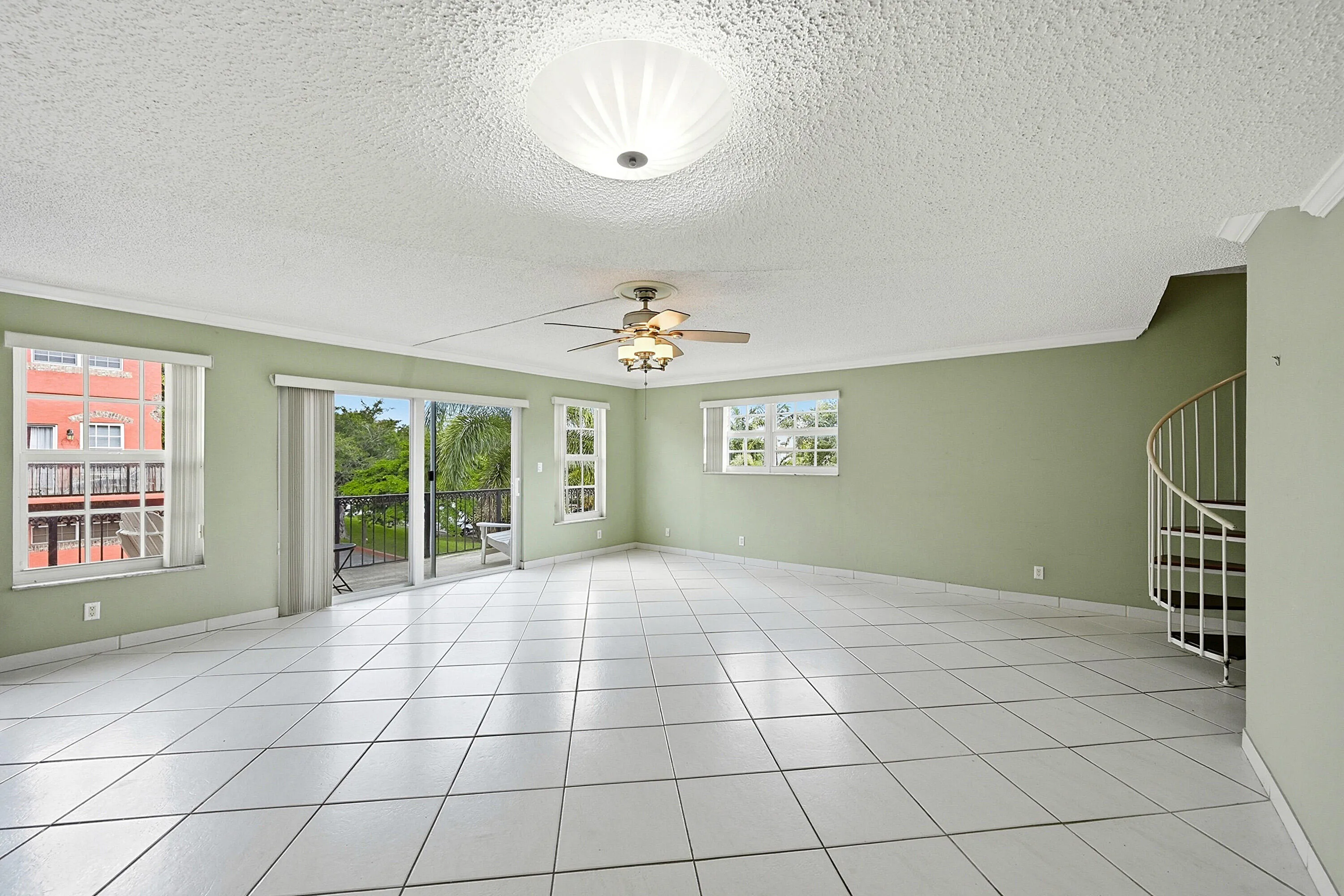 08_living room
