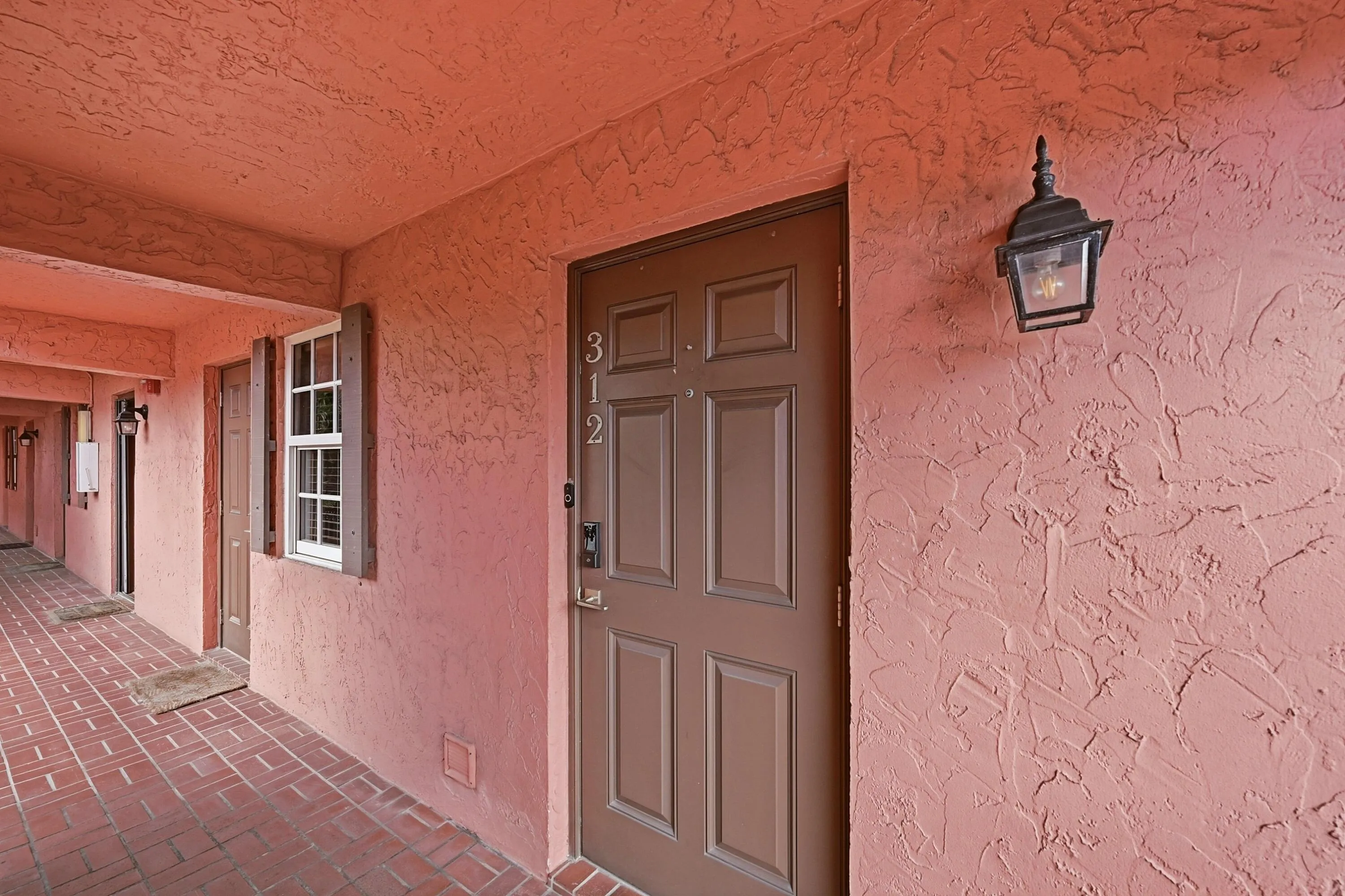 Keyless Apt Front Door
