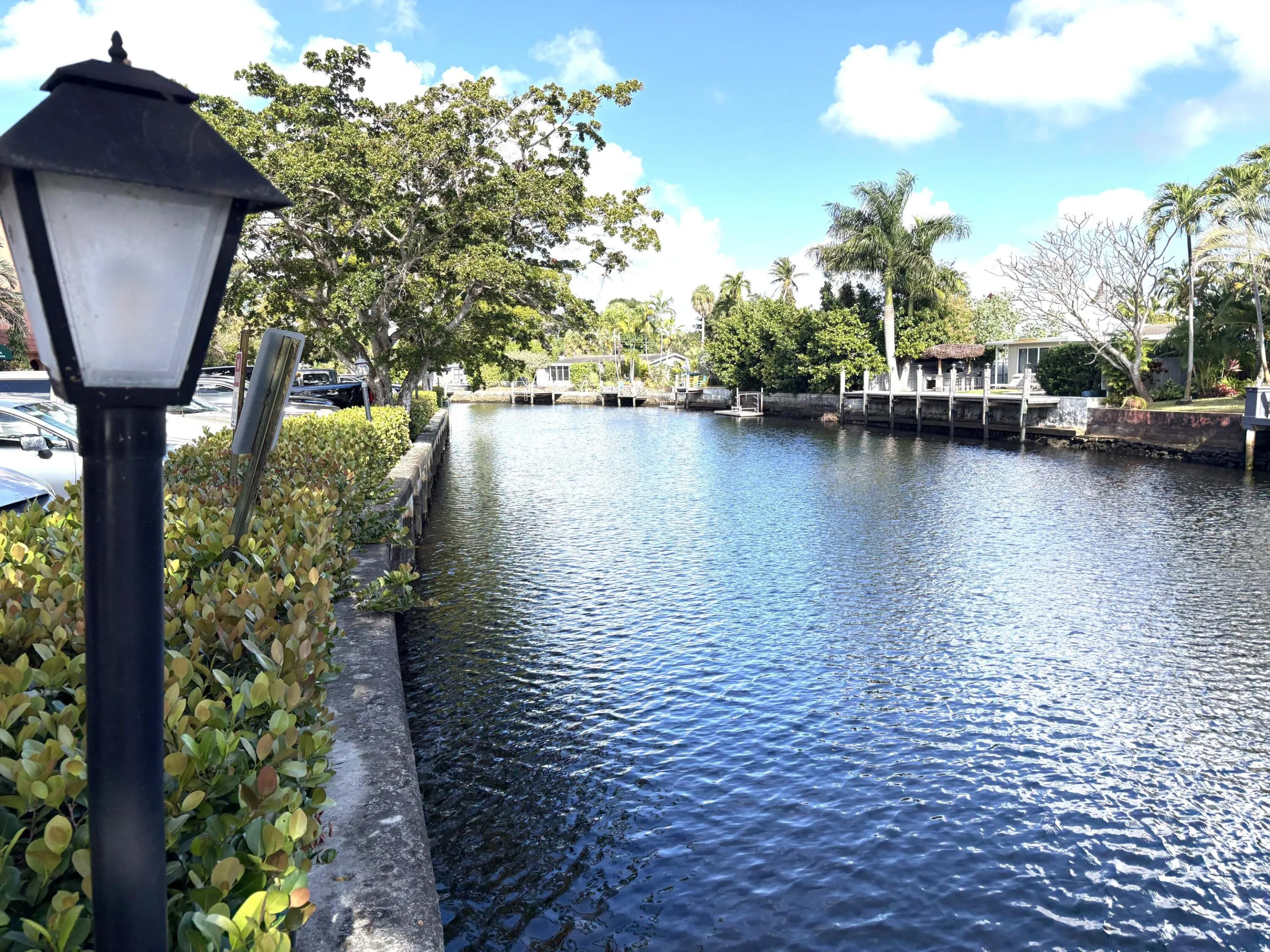 Middle River looking north