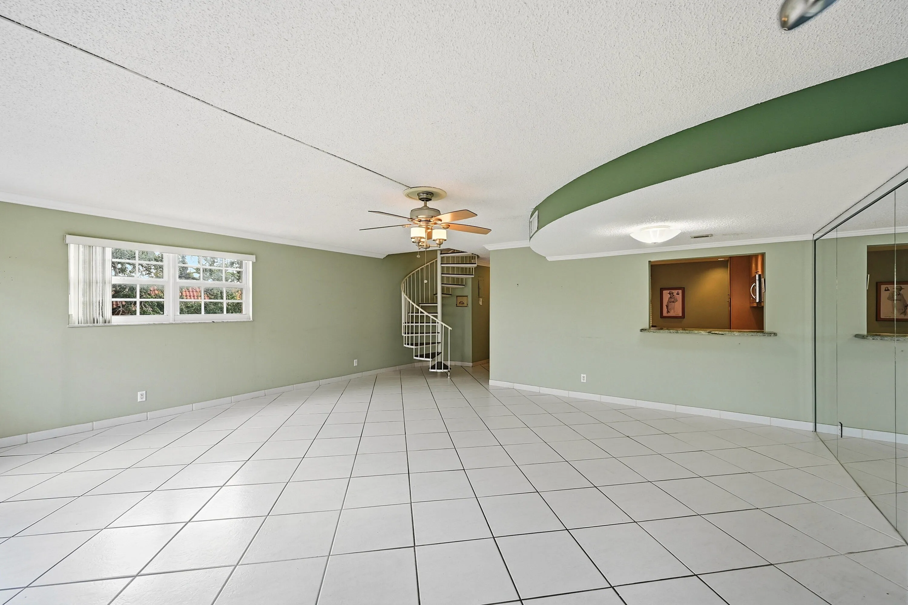09_living room