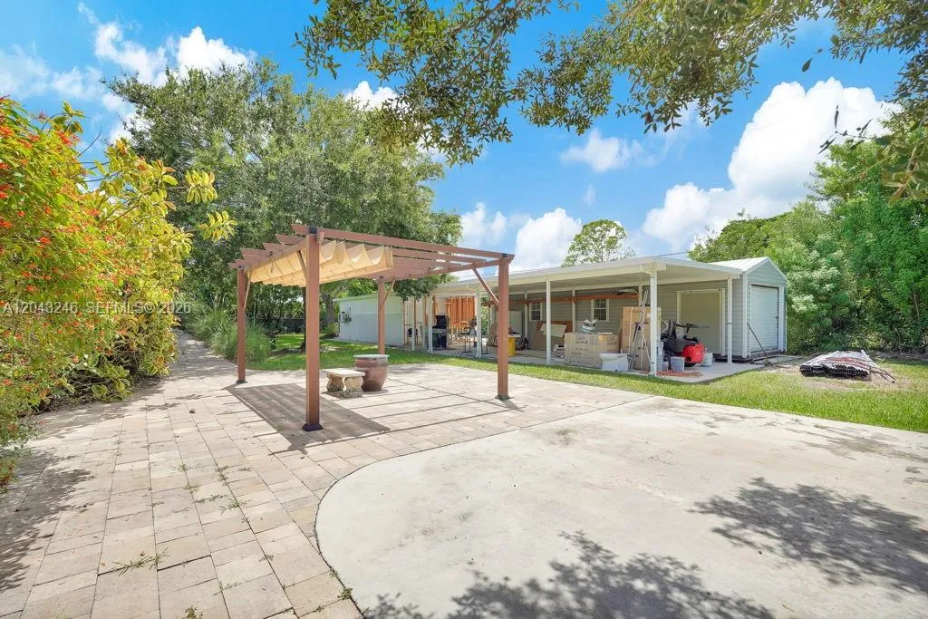 Property photo 45