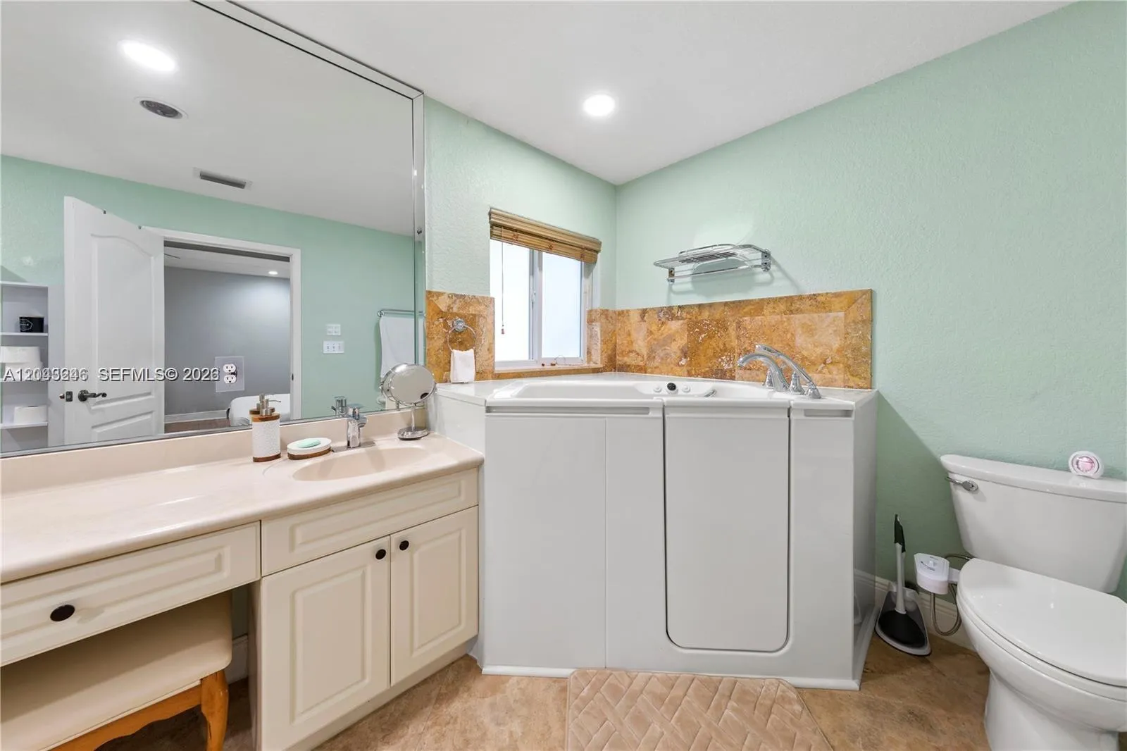 Property photo 28
