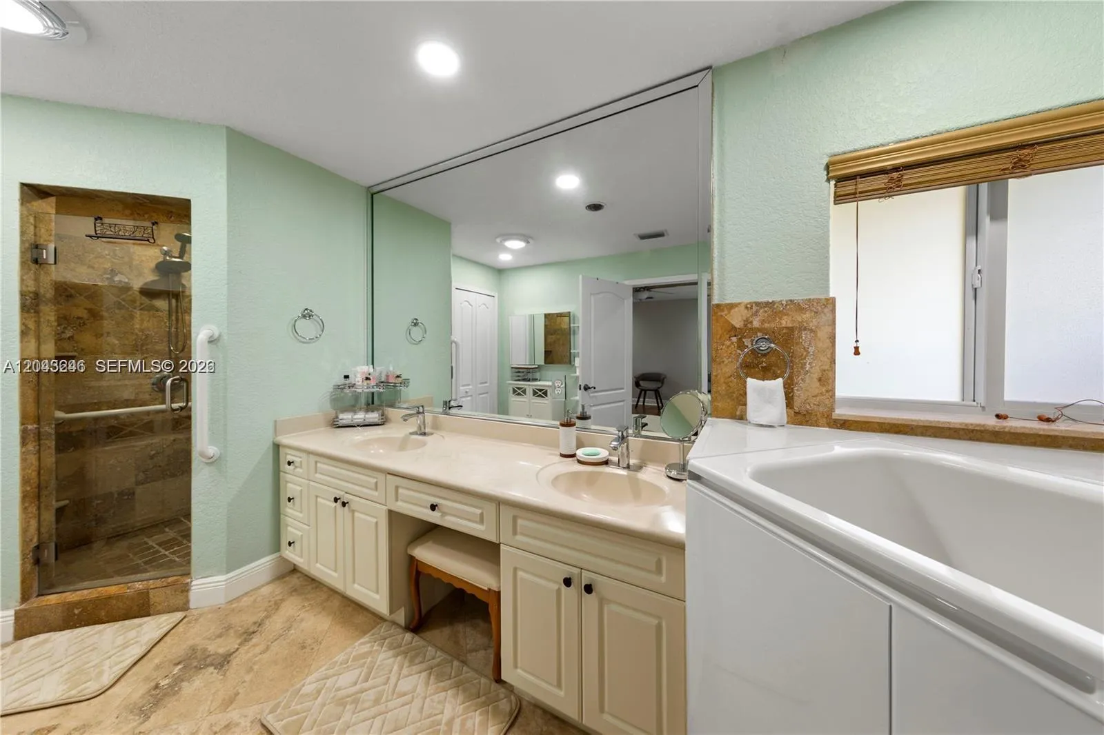 Property photo 27