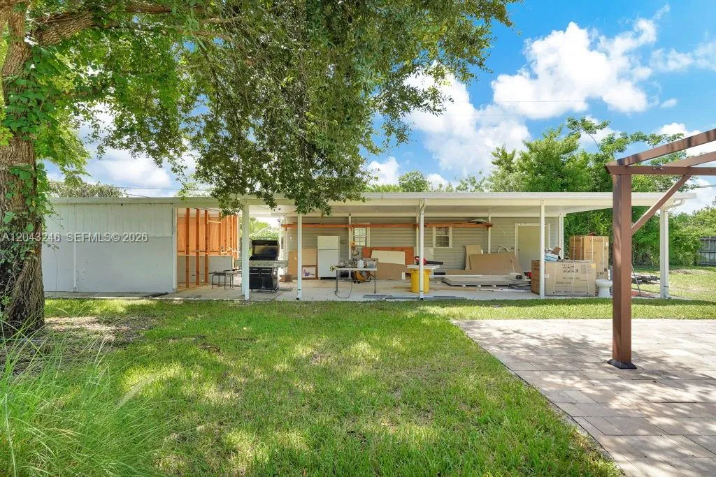Property photo 44