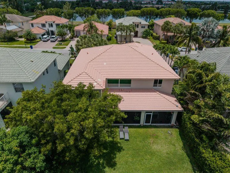 163 Bella Vista Exterior Pic 4