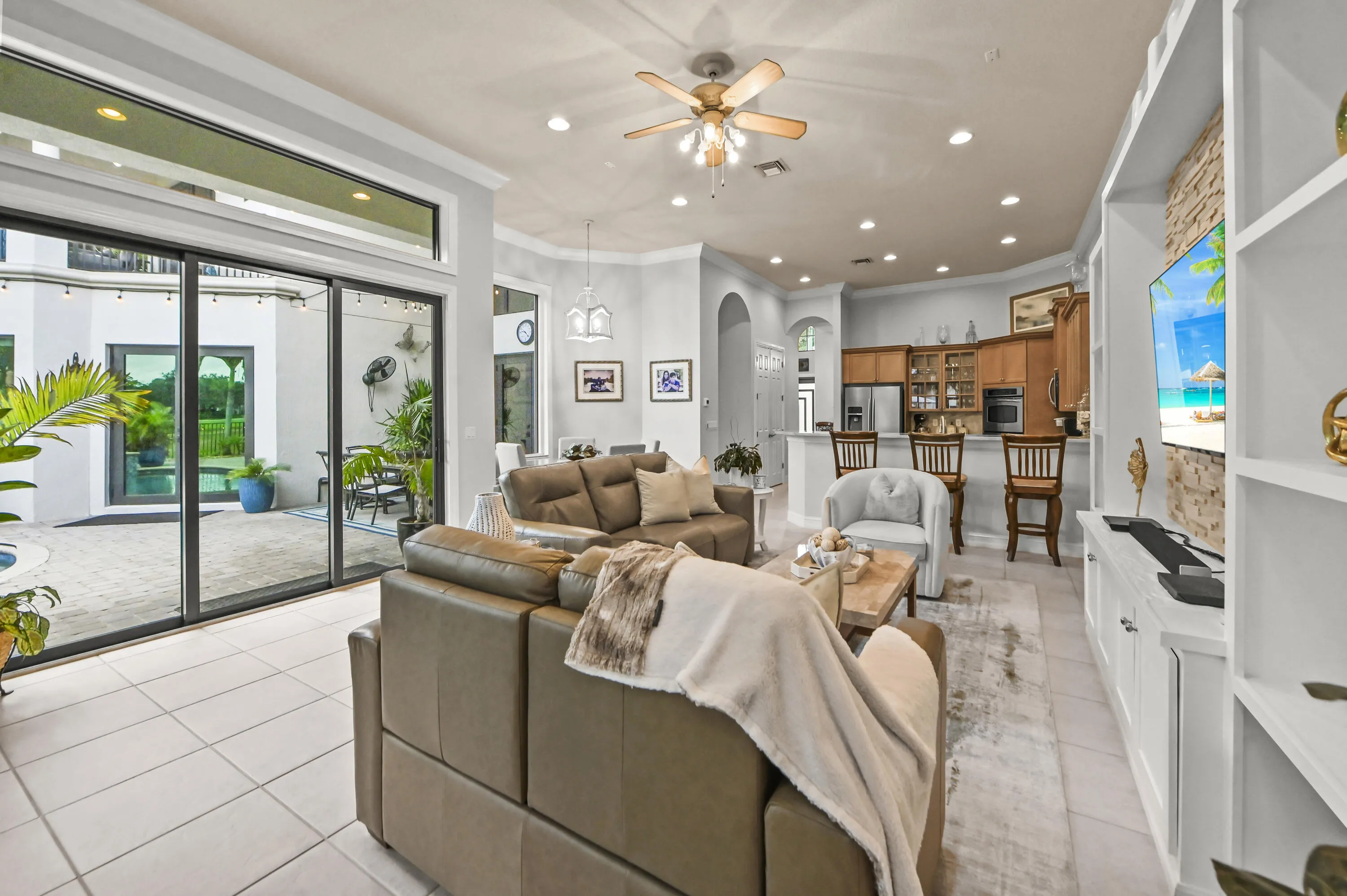 26 Living room 04