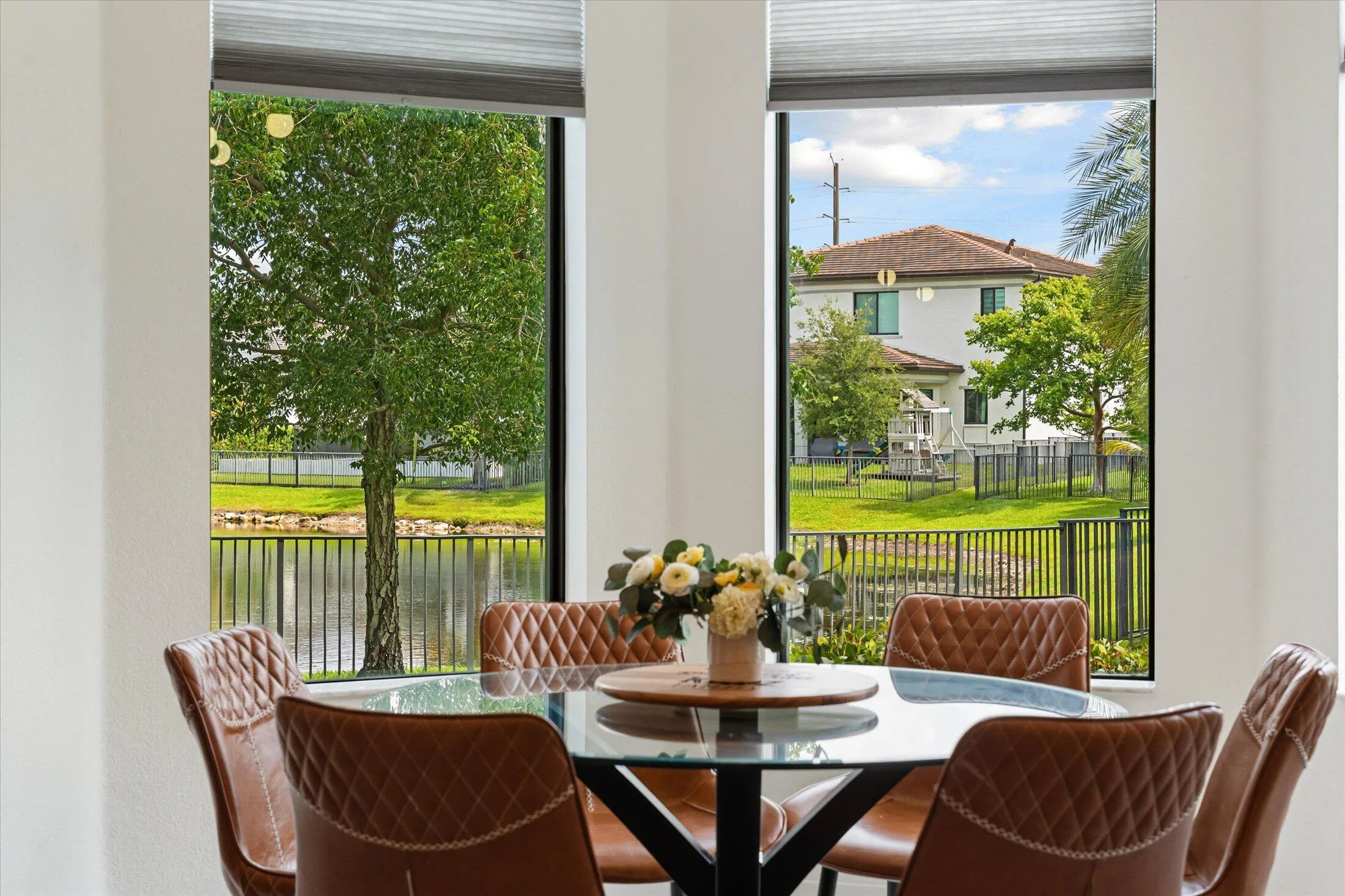 14-10765 Windward St, Parkland-14