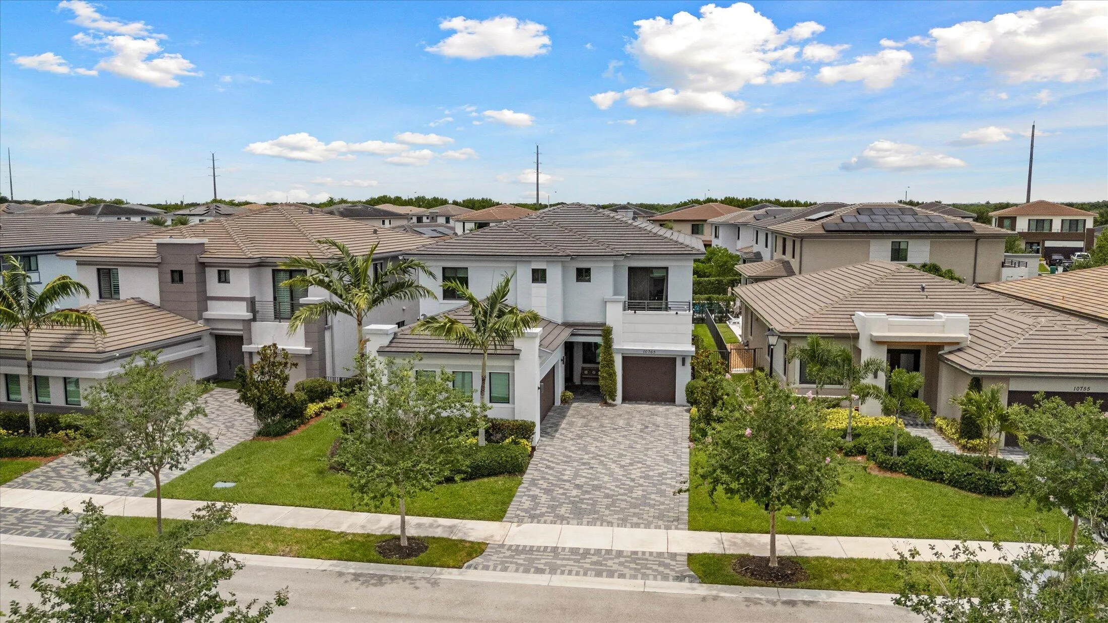 47-10765 Windward St, Parkland-51
