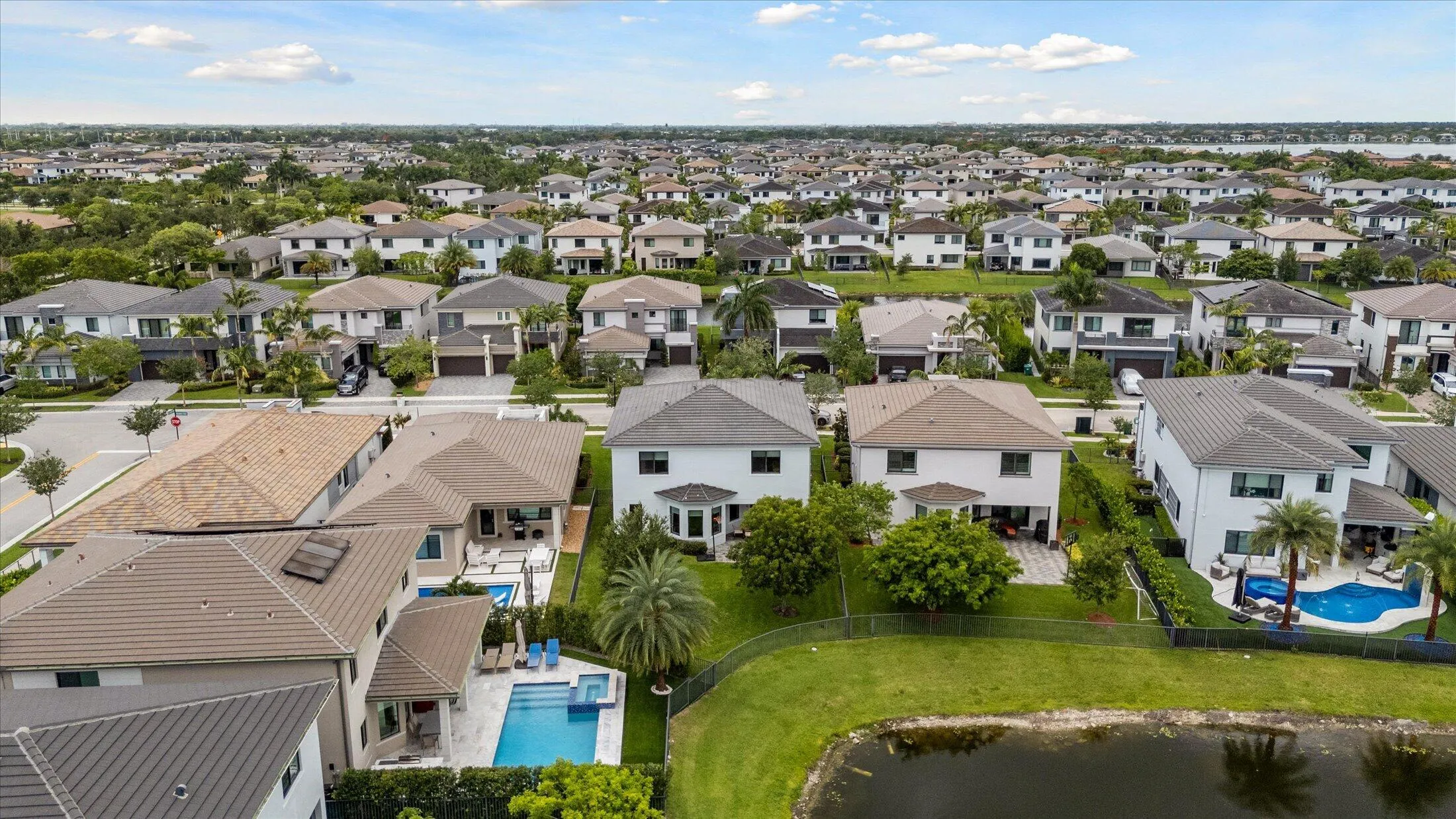 57-10765 Windward St, Parkland-57