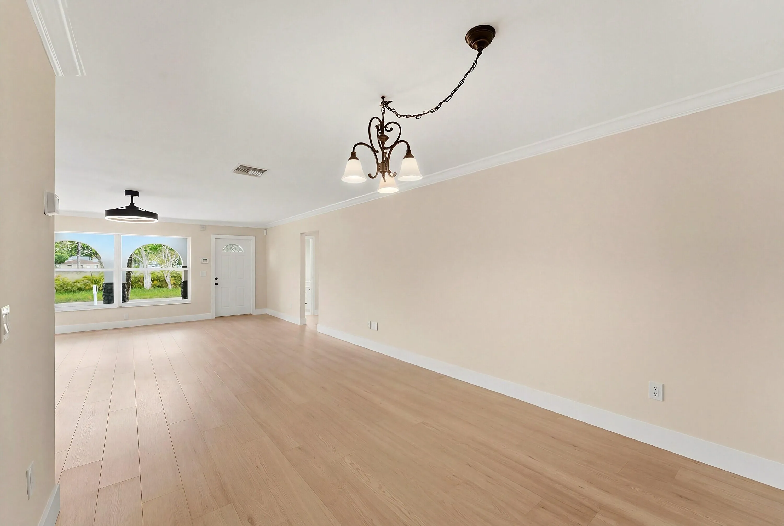 11_dining area