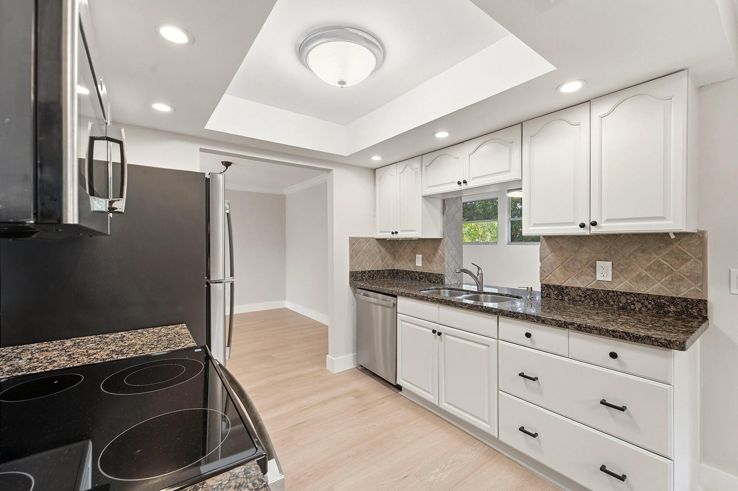 14_kitchen