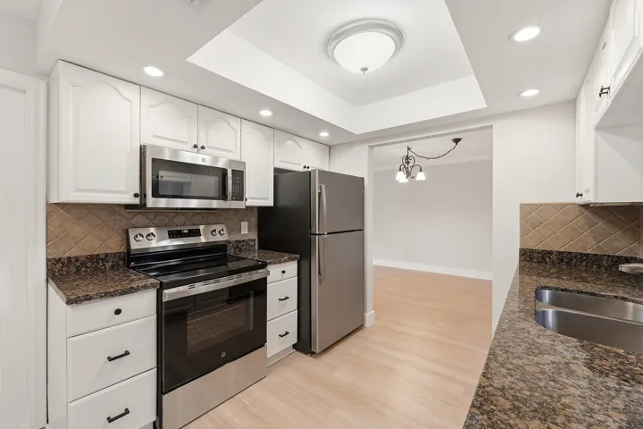 13_kitchen