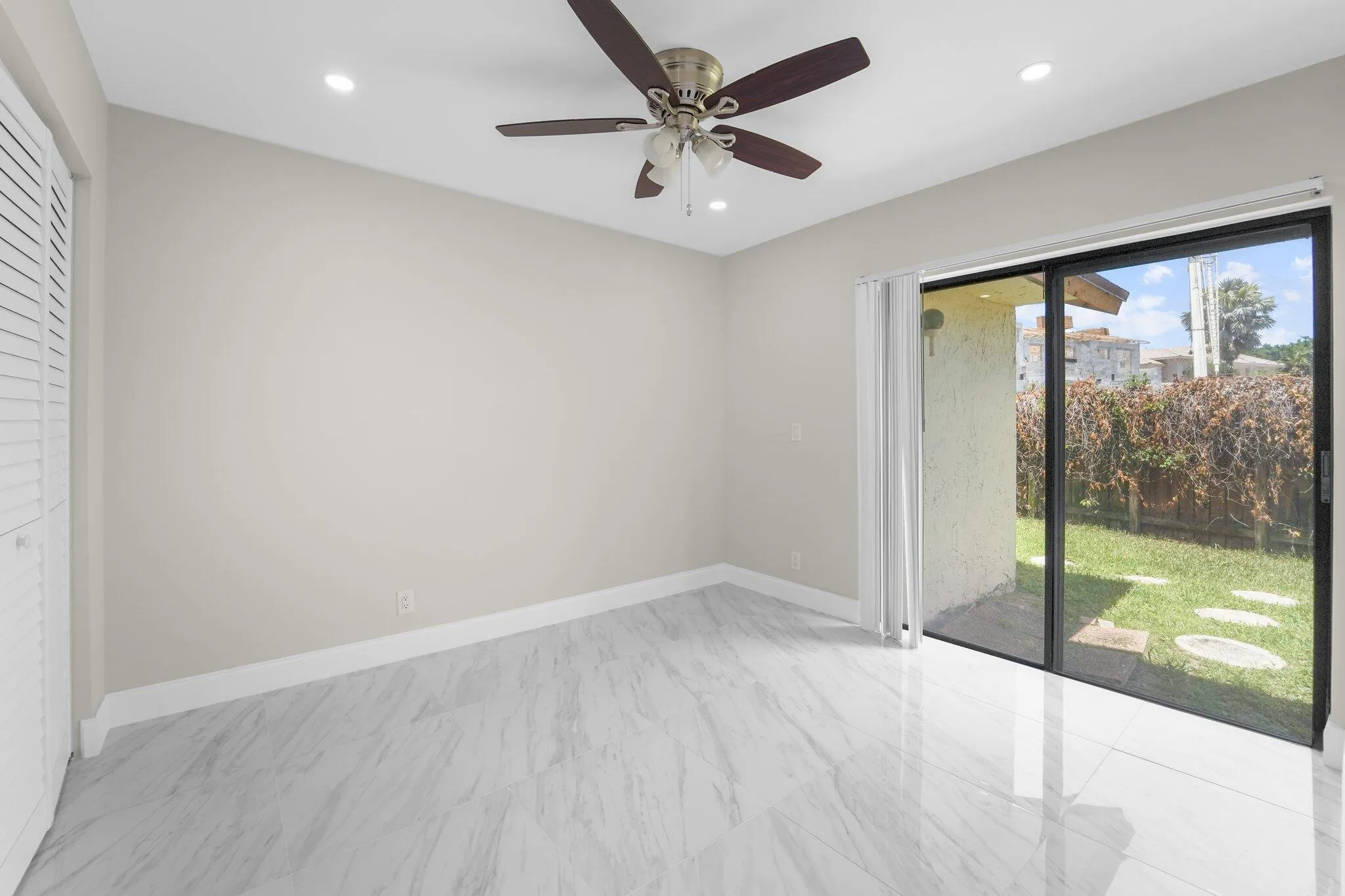 10-web-or-mls-DSC01427