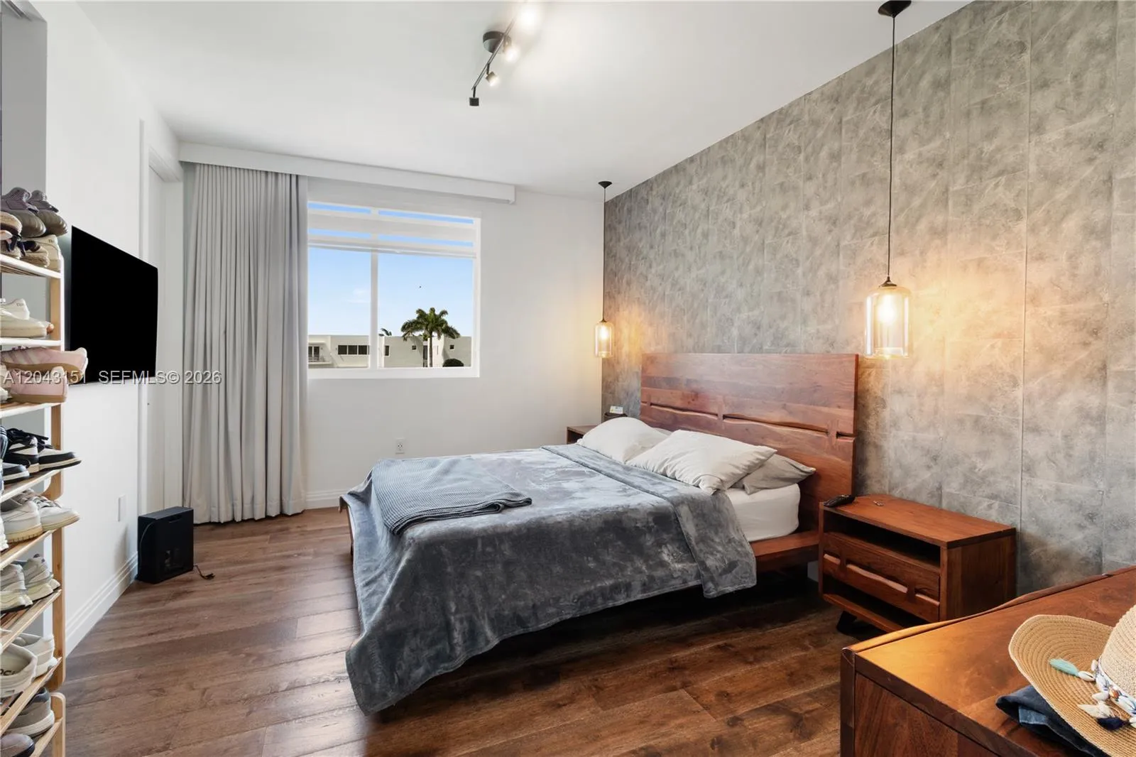 Property photo 36