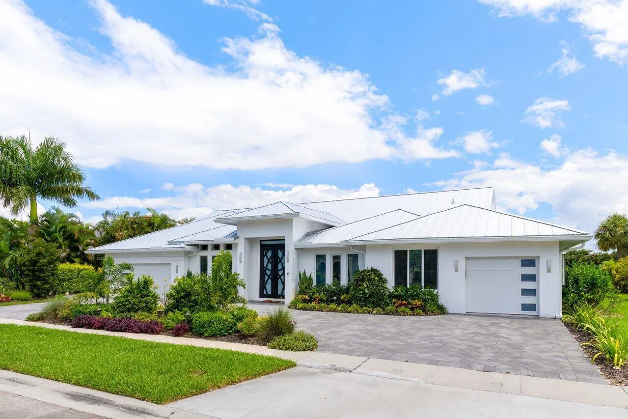 002-11164BocaWoodsLane-BocaRaton-FL-3342