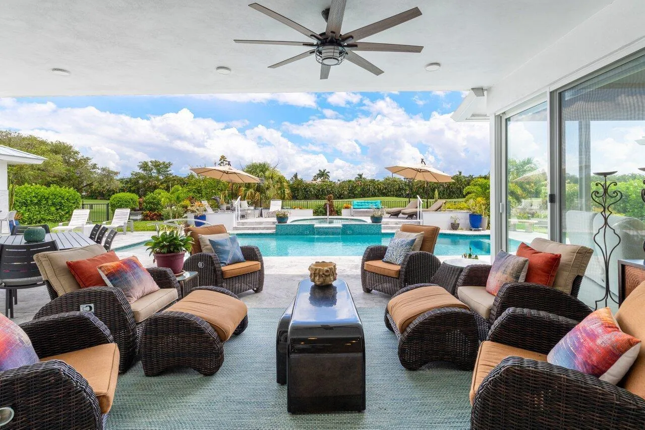 Covered sitting area