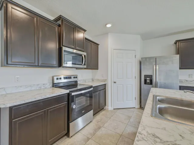 Kitchen 3