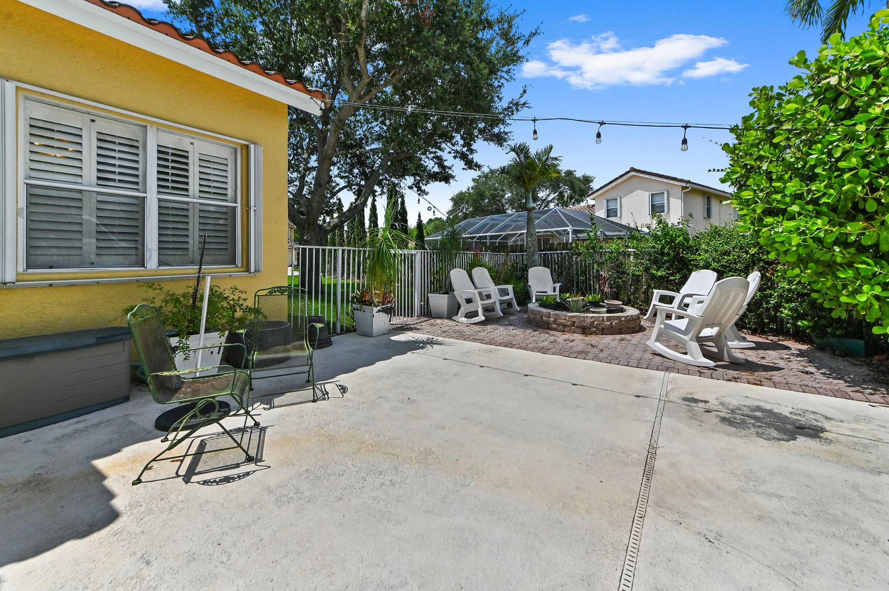 35 patio 02