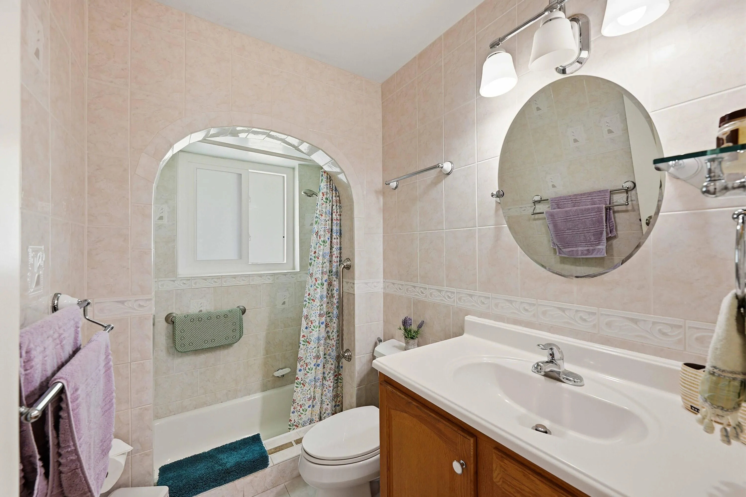 2nd Bathroom