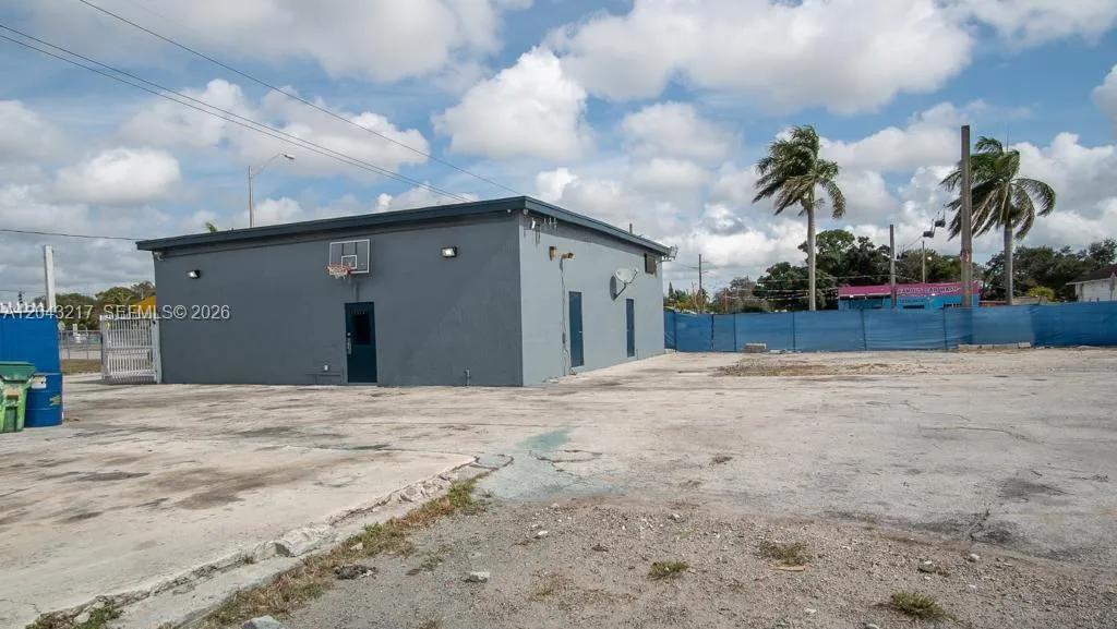 Property photo 12
