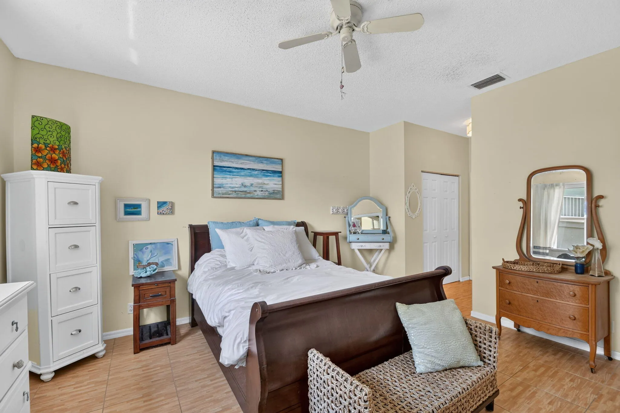 Spacious primary bedroom