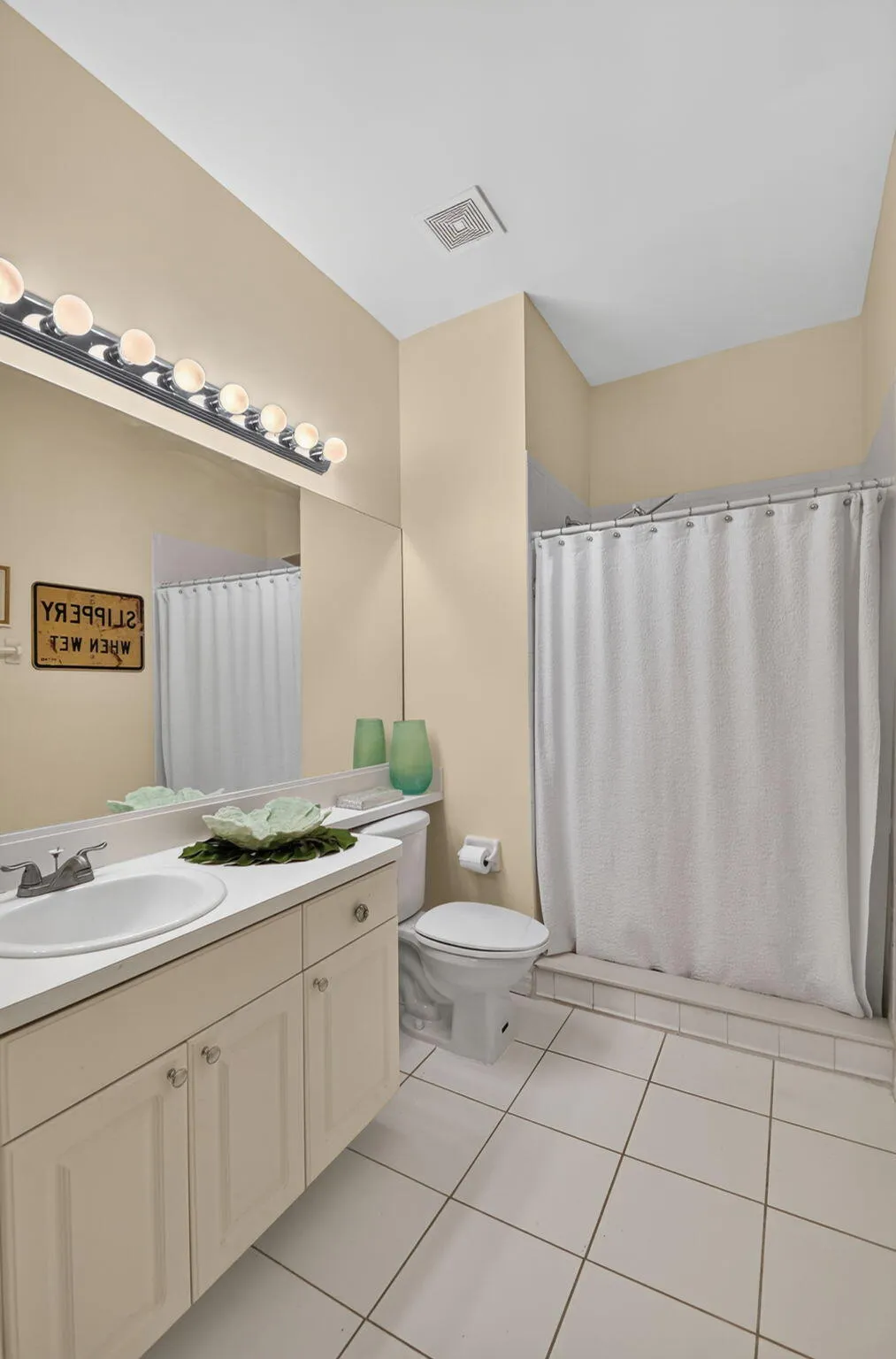 Primary bath with step in shower