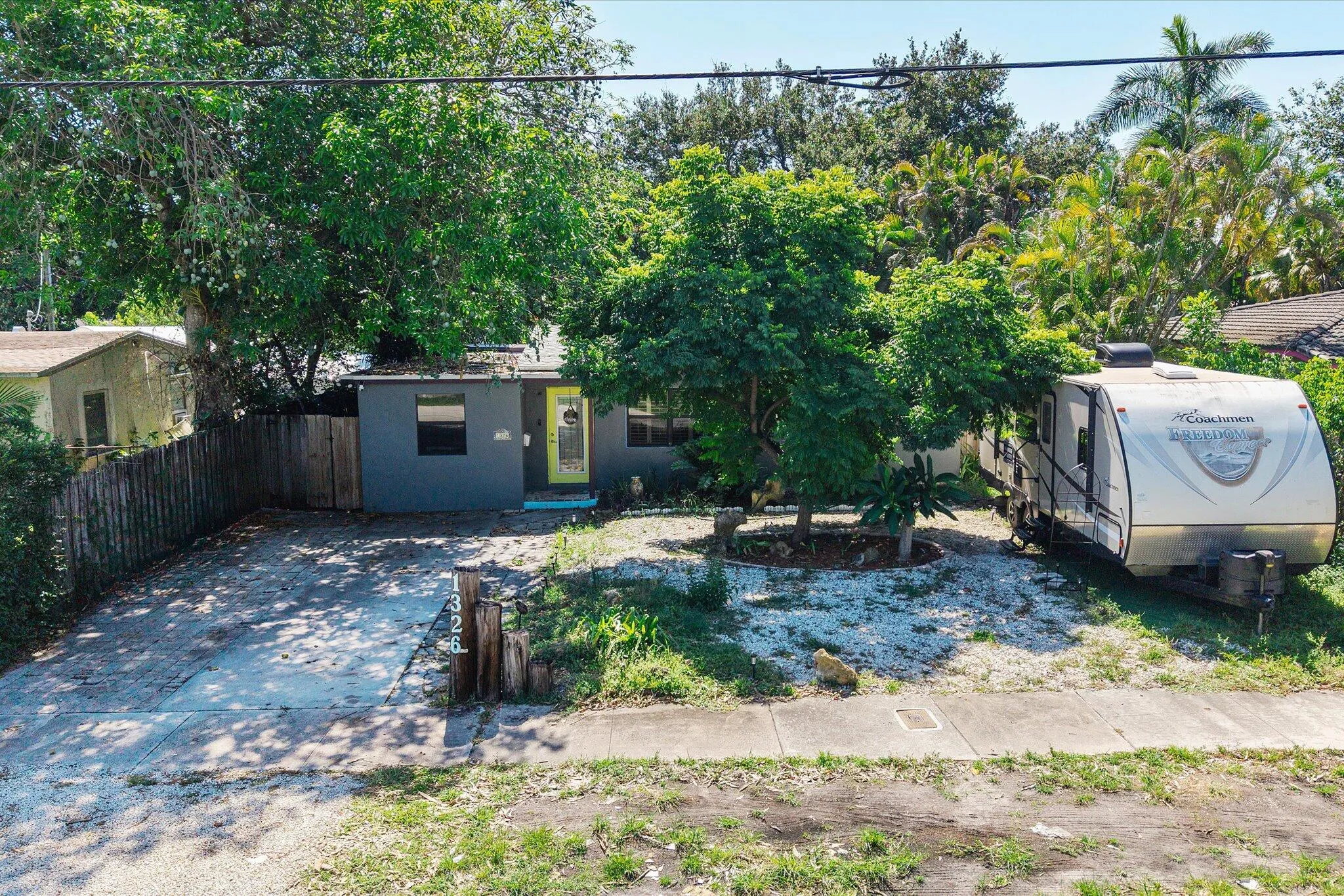 23-1326 SW 23rd Ave_023