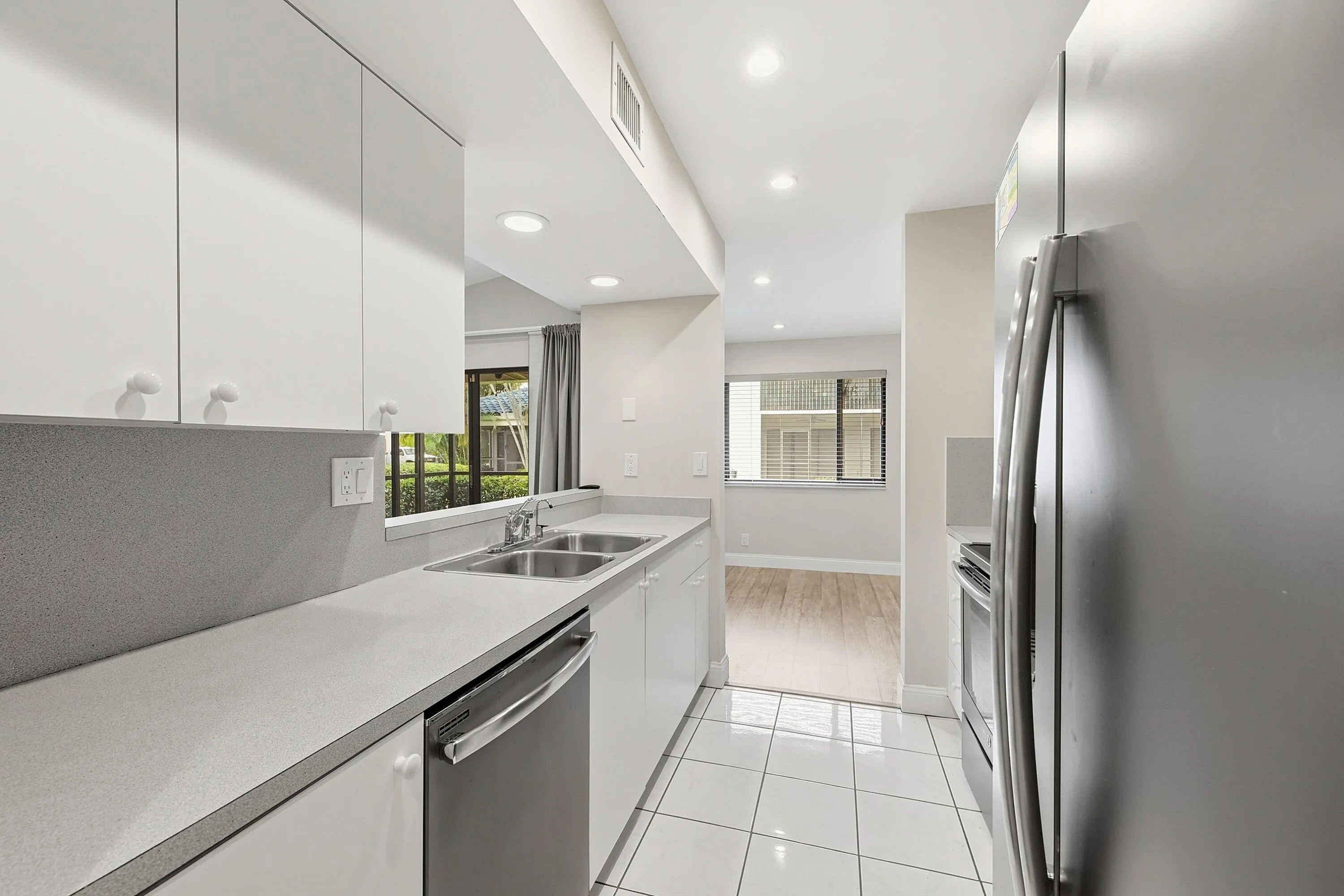 11_Kitchen