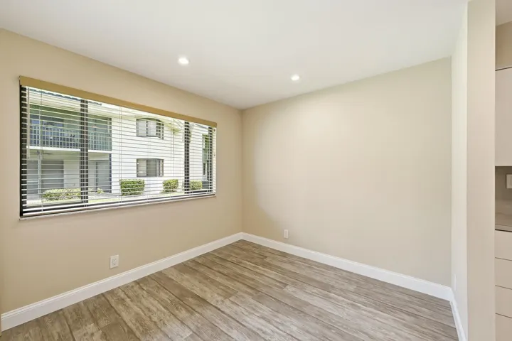 08_Dinning room