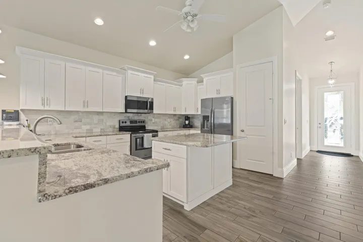 1006 SW 34th Terrace