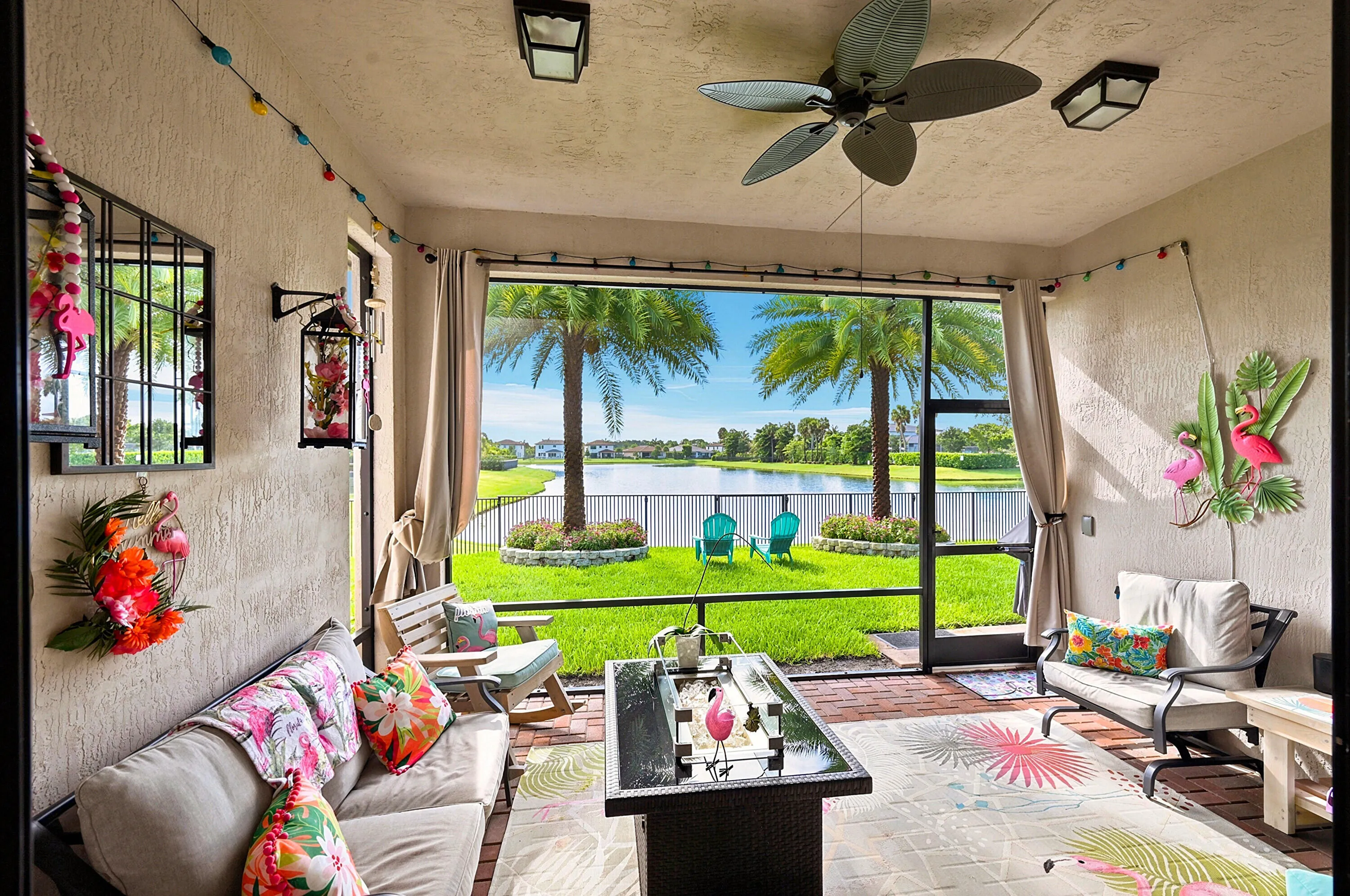 Covered & Screened Patio for morning Easterly views!