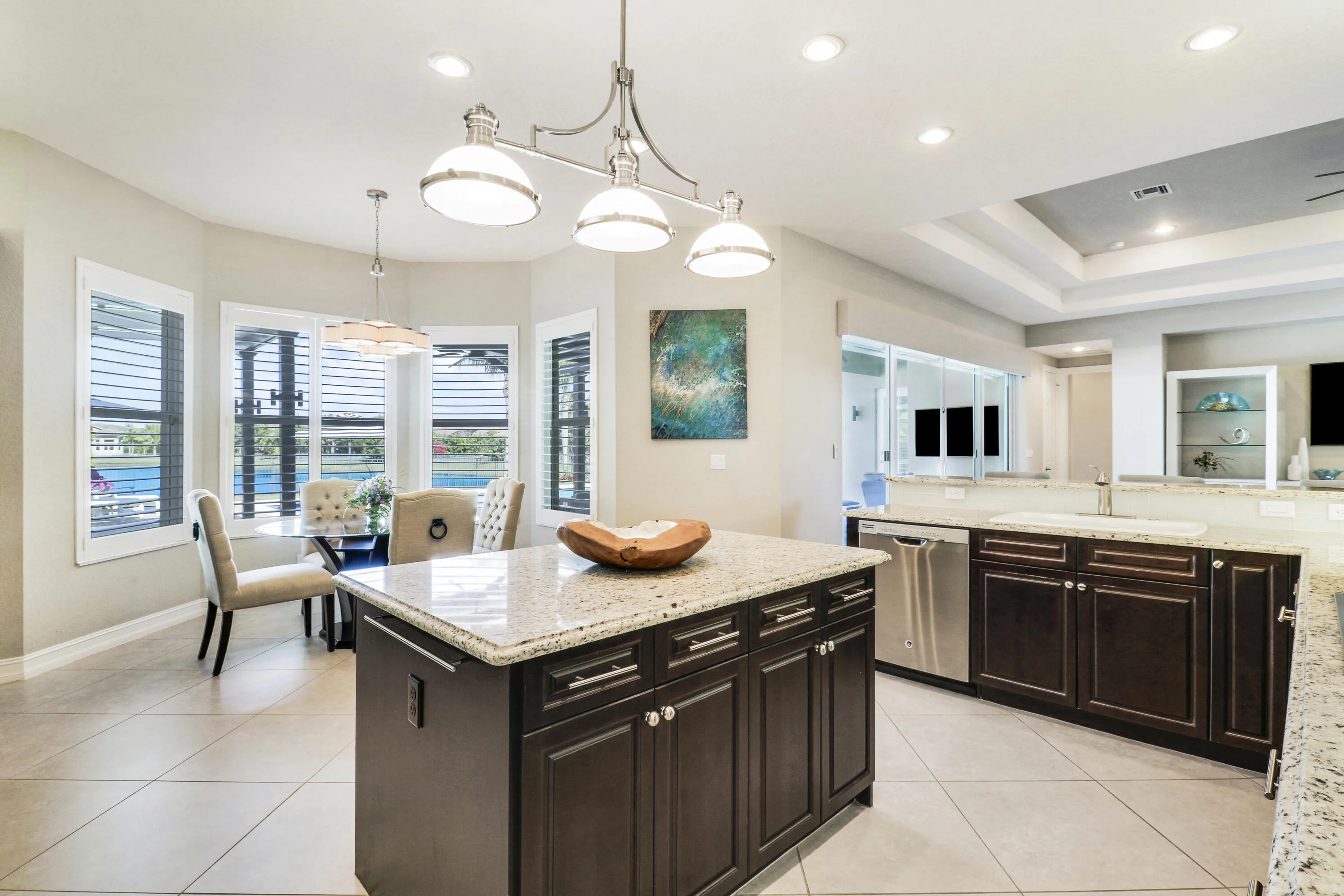 Kit & breakfast nook