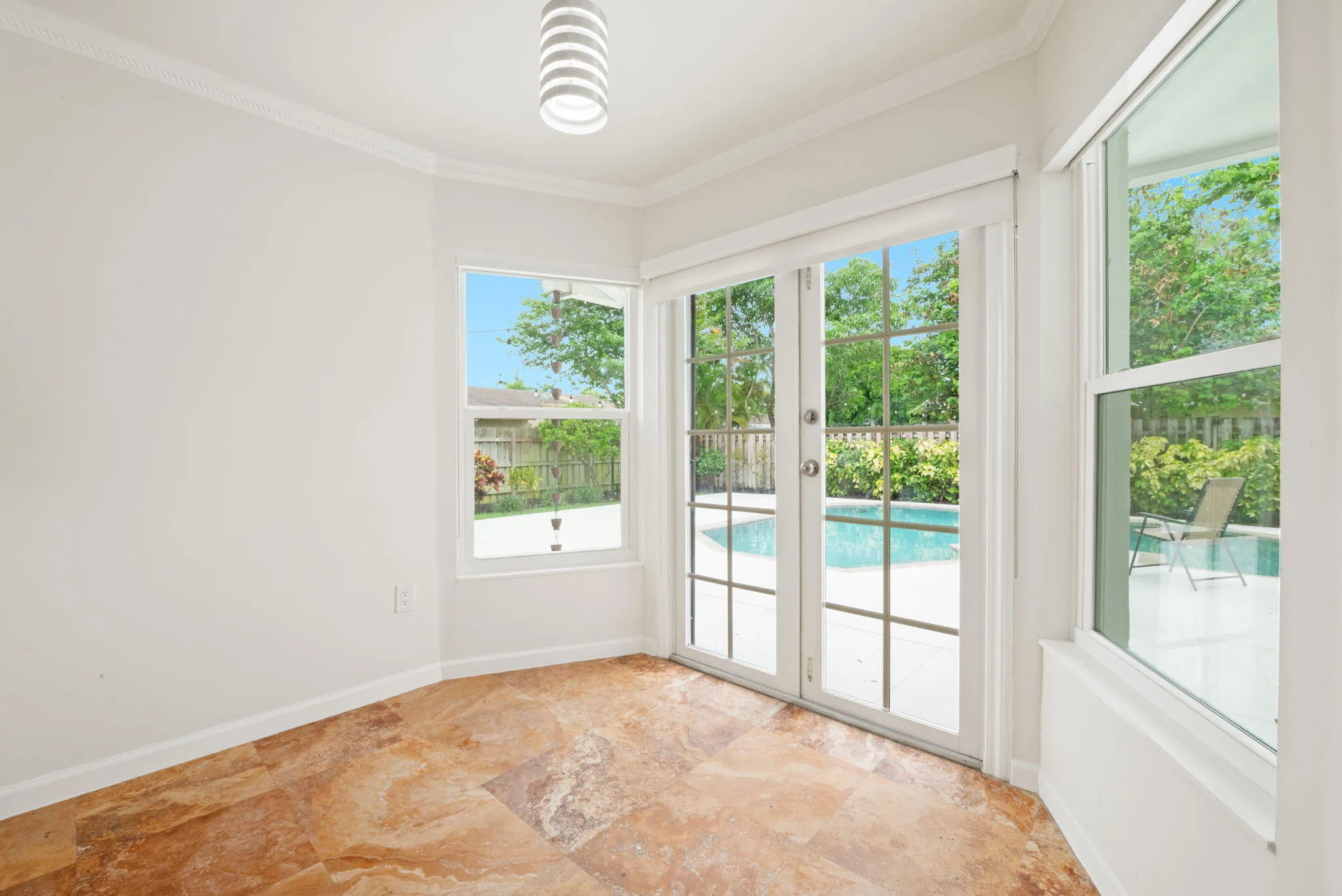11-web-or-mls-561-sw-168th-terrace