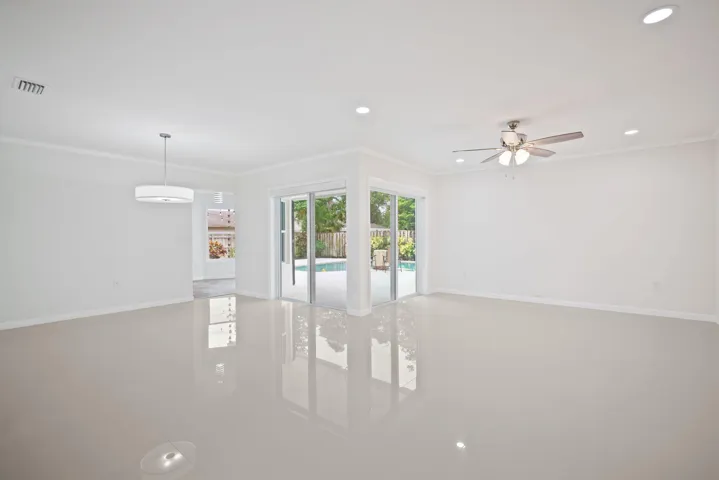 6-web-or-mls-561-sw-168th-terrace