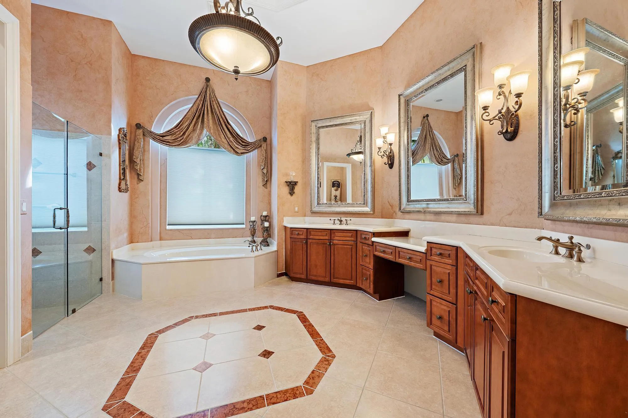 7440 Monte Verde Ln-3