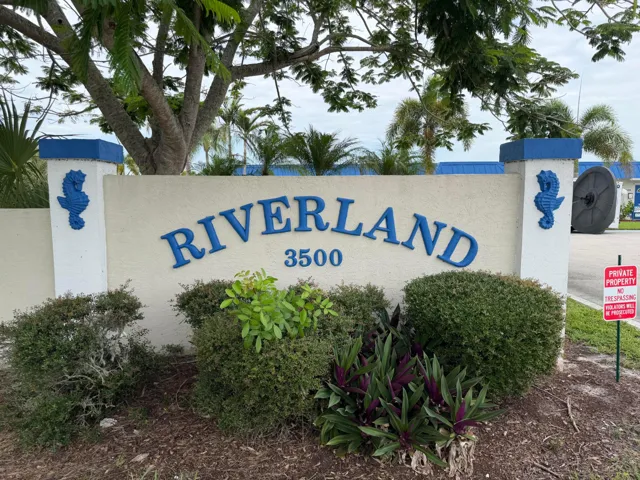 COME CHECK OUT RIVERLAND. YOULL BE GLAD YOU DID.