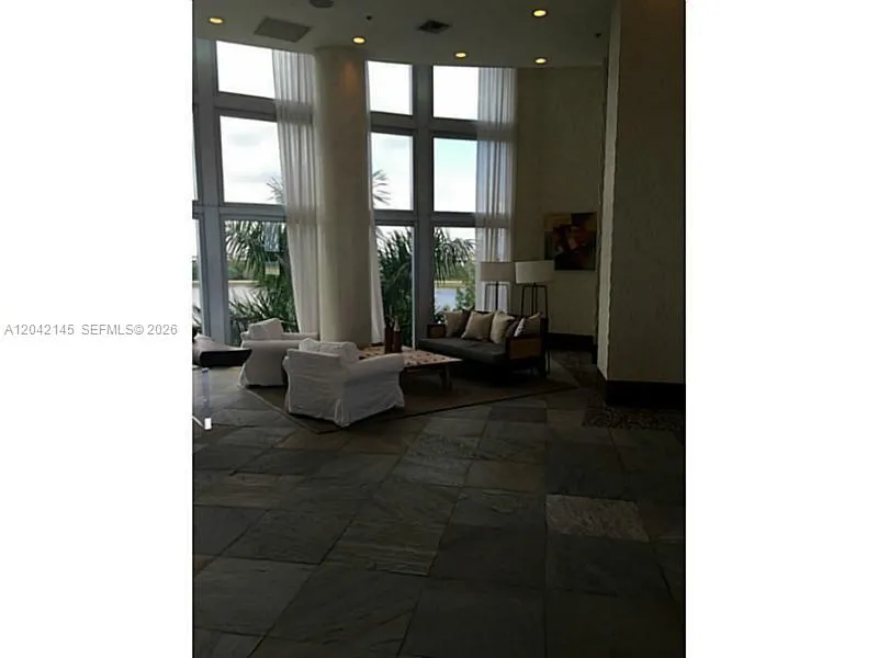 BUILDING LOBBY