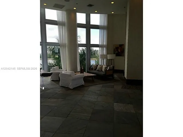 BUILDING LOBBY