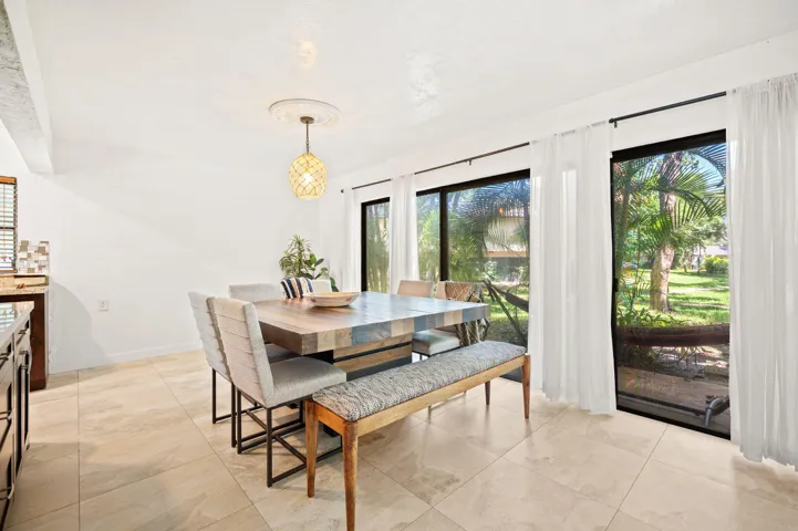 10-web-or-mls-3407-cherry-garden-cir