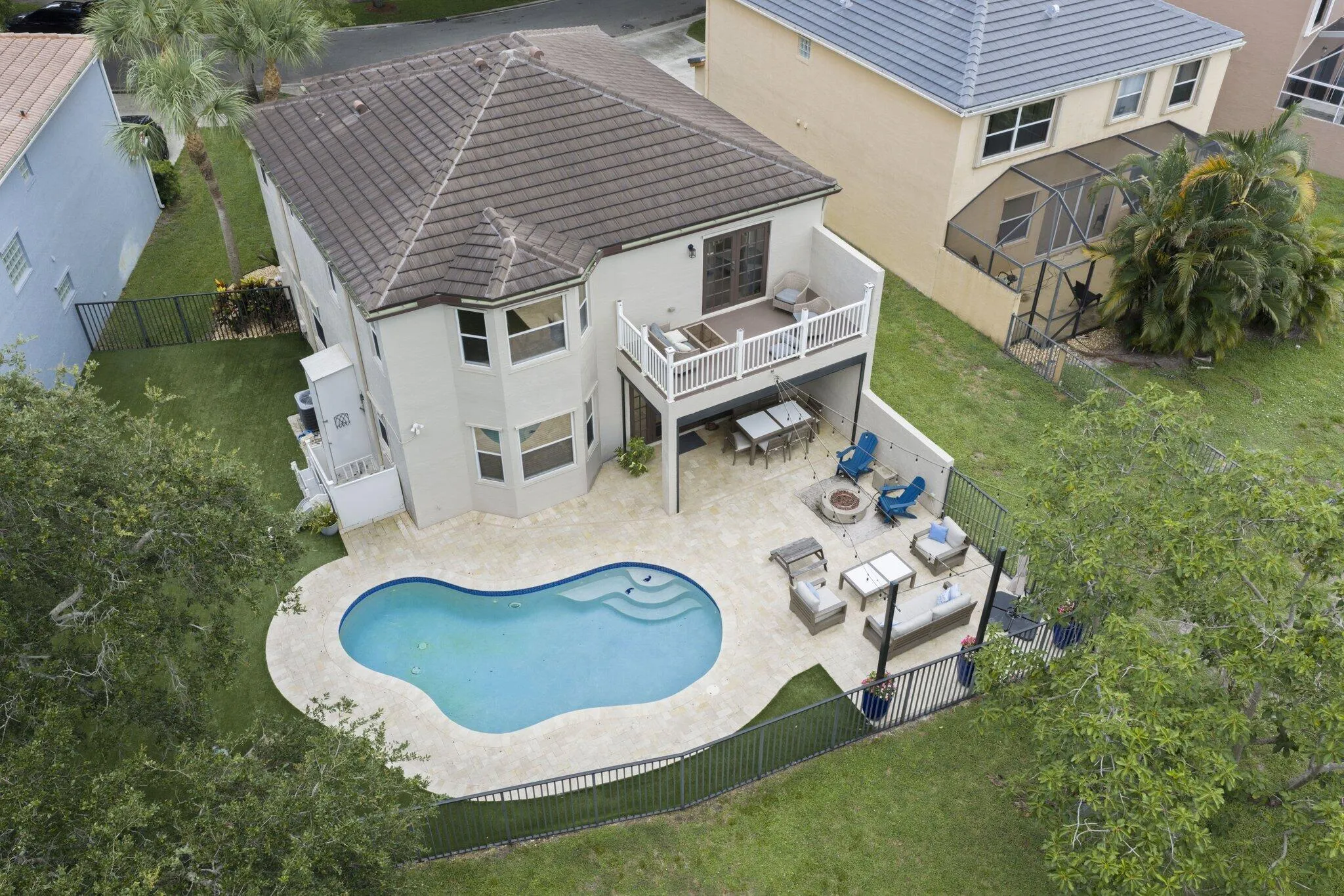 7518 Oak Grove Circle - 70.jpg-SMALL