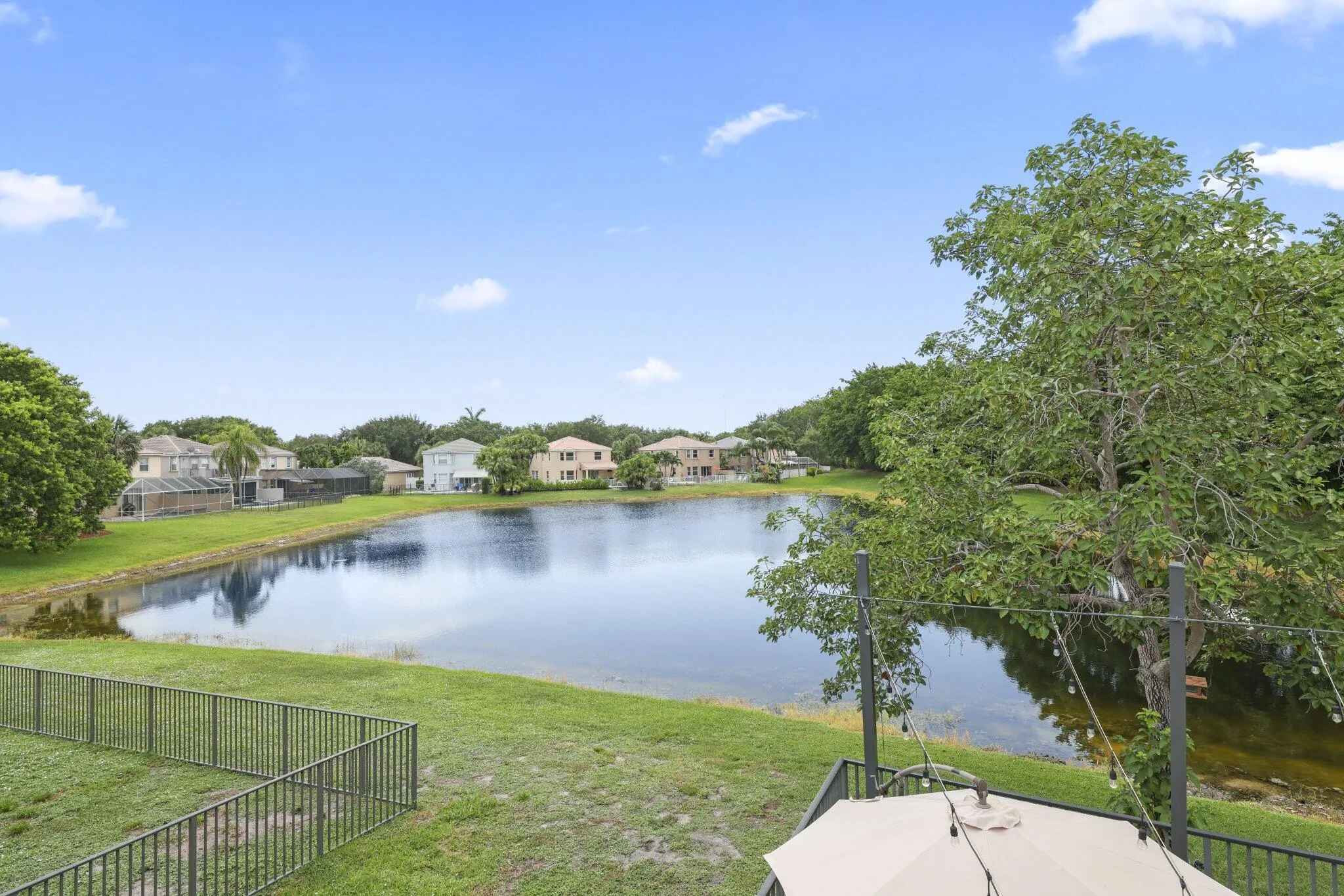 7518 Oak Grove Circle - 57.jpg-SMALL