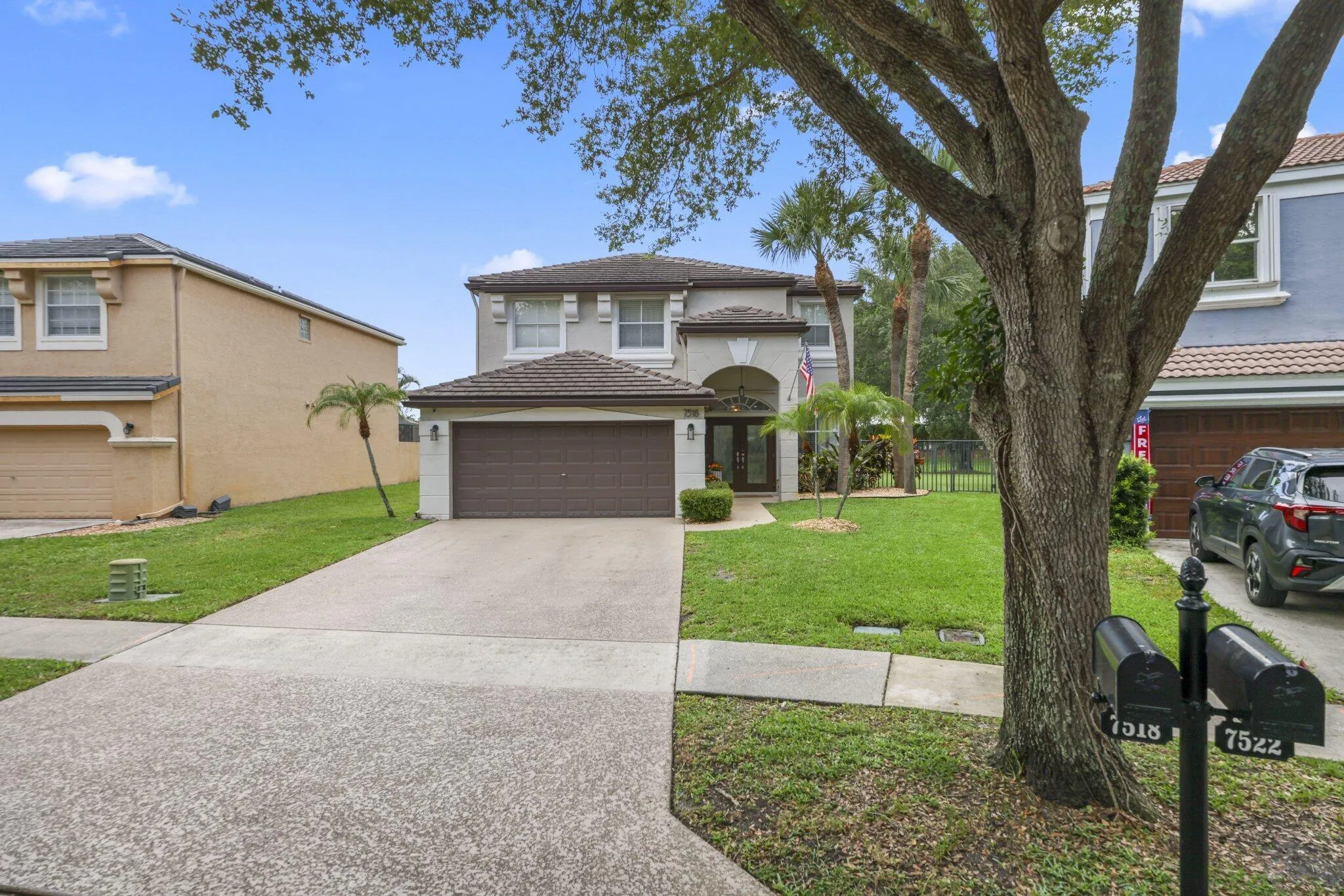 7518 Oak Grove Circle - 1.jpg-SMALL
