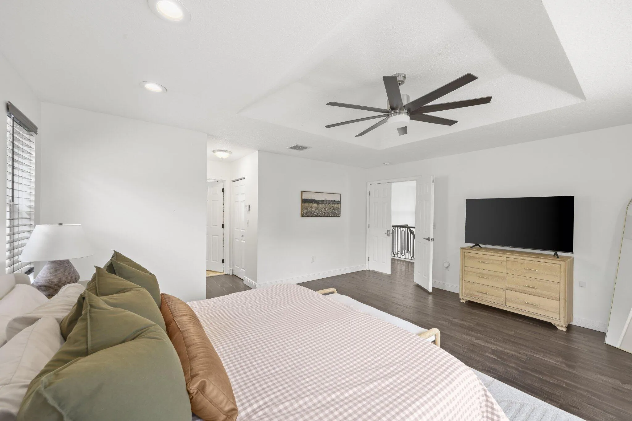 7518 Oak Grove Circle - 54.jpg-SMALL