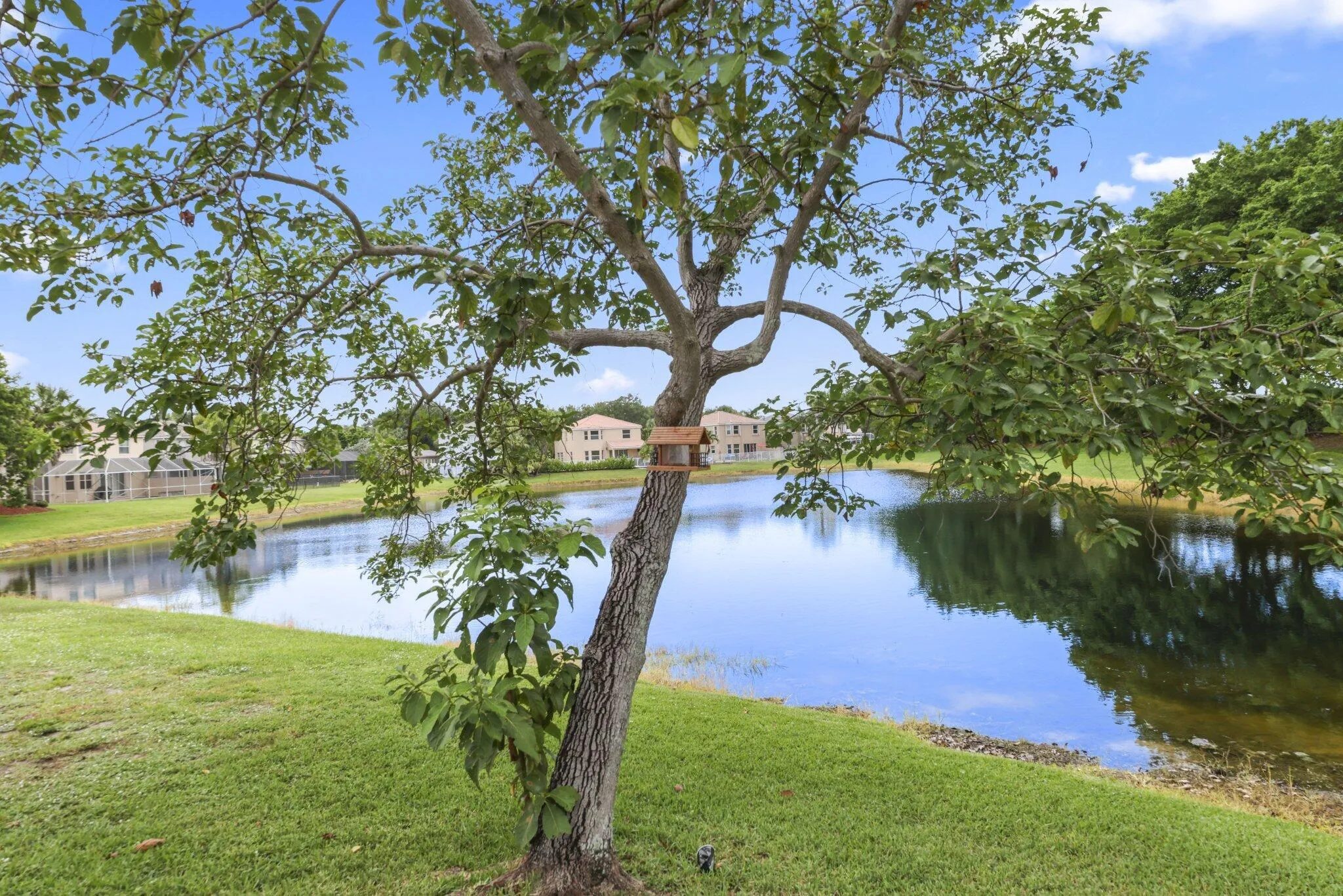 7518 Oak Grove Circle - 43.jpg-SMALL