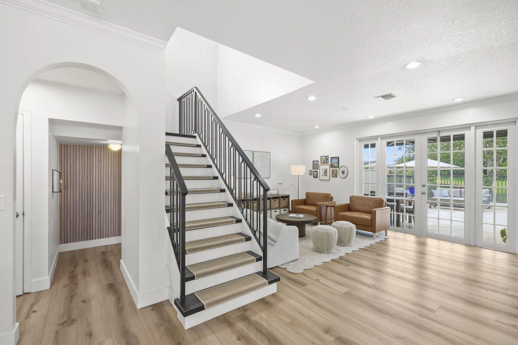 7518 Oak Grove Circle - 12.jpg-SMALL