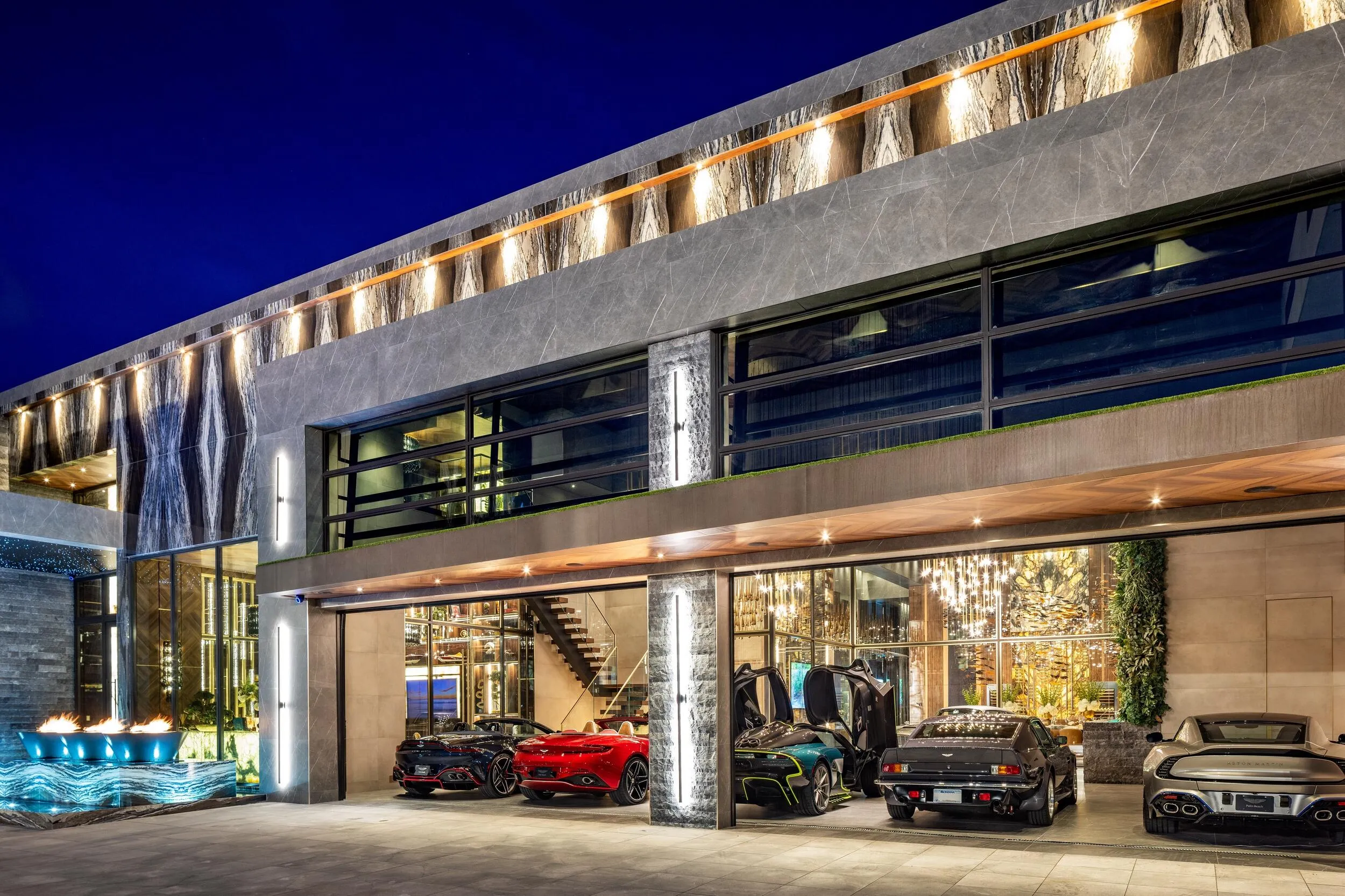 Showcase Car Gallery