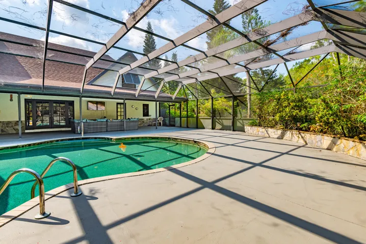 Resort Style Pool